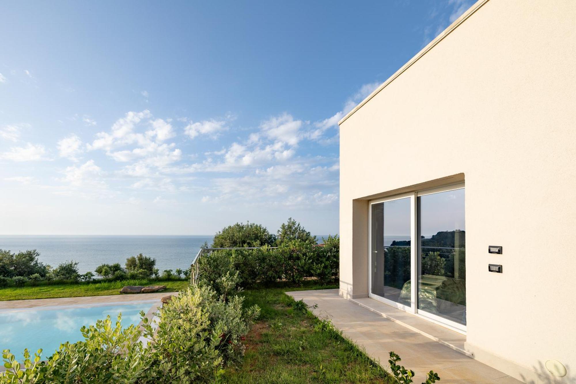 Aura Maris Beach Residence Mazzaforno チェファル エクステリア 写真
